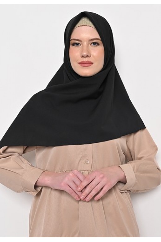 Hijab Segi 4 Diamond Jahit Tepi